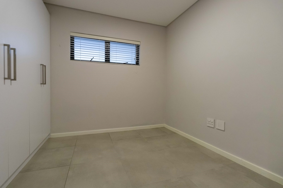 To Let 1 Bedroom Property for Rent in Beachfront Western Cape